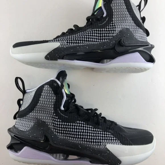 NEW Nike Air Zoom GT Jump Black Own Space Size 9 CZ9907-001 Basketball S…